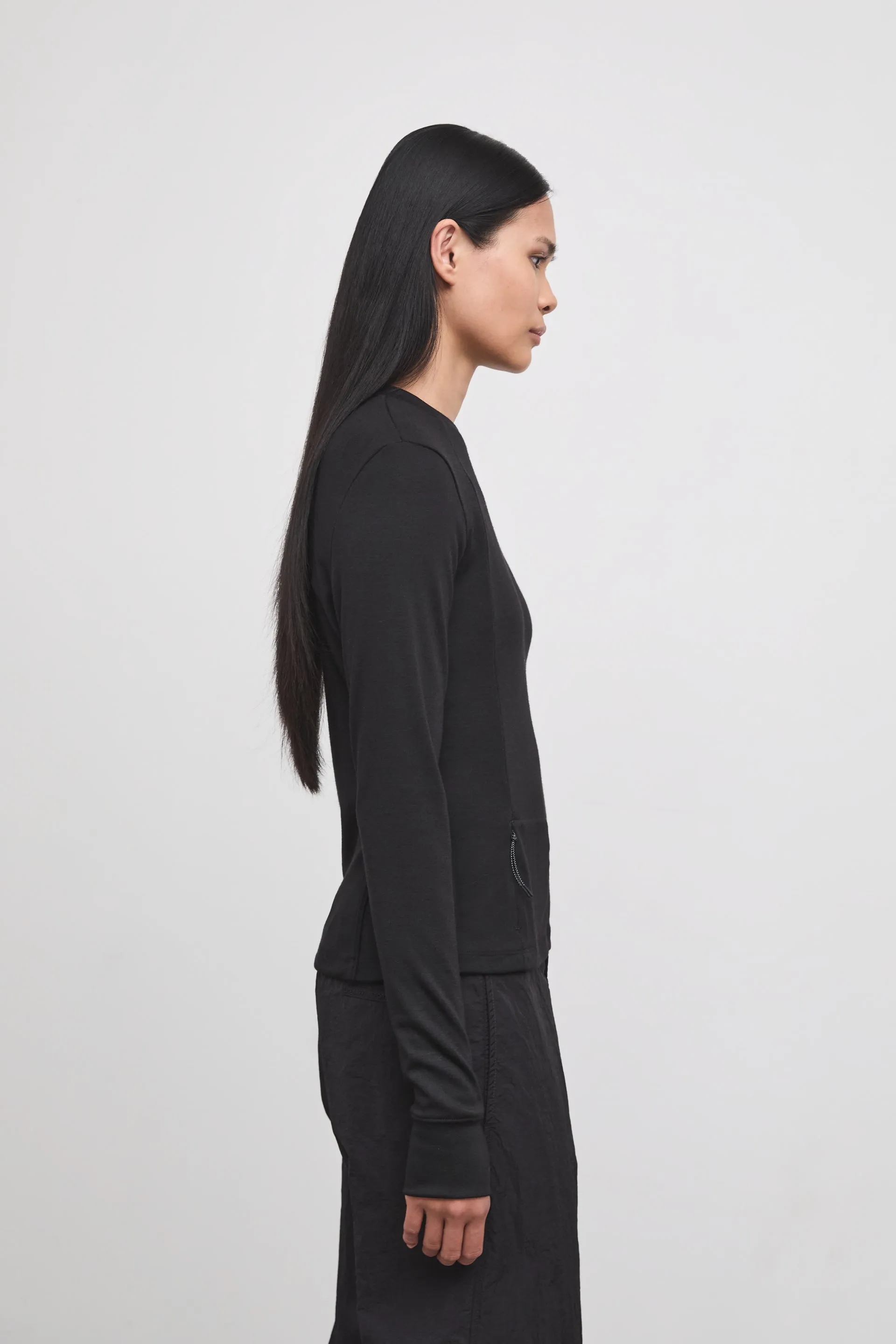 ANNE LONG SLEEVE CREW